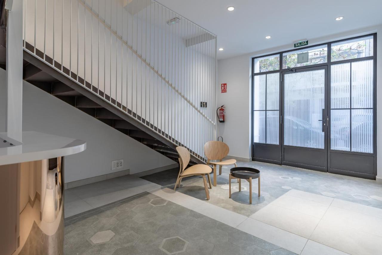 Modern Apartment Close To City Centre Valencia Exterior photo