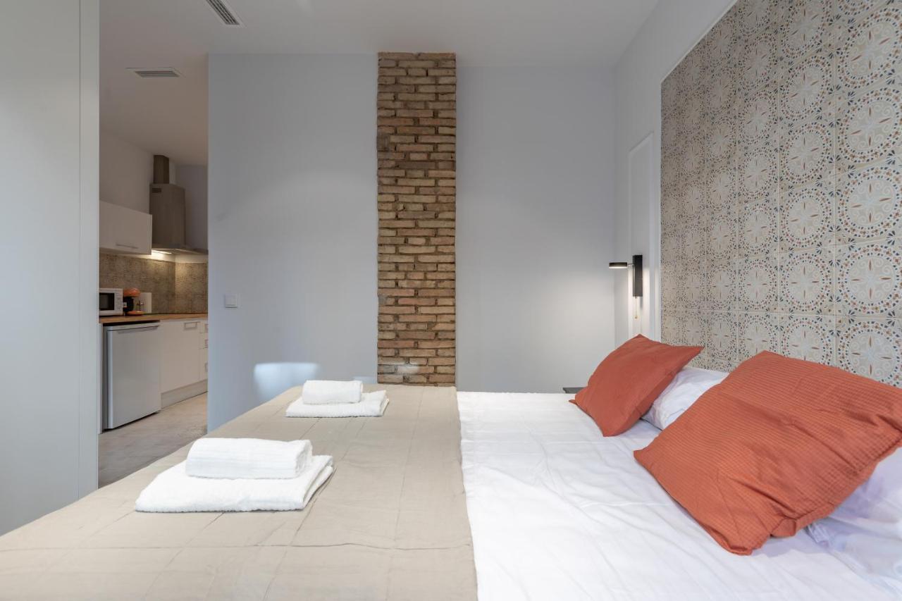Modern Apartment Close To City Centre Valencia Exterior photo